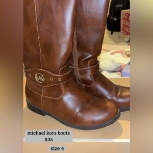 michael kors boots 🤎